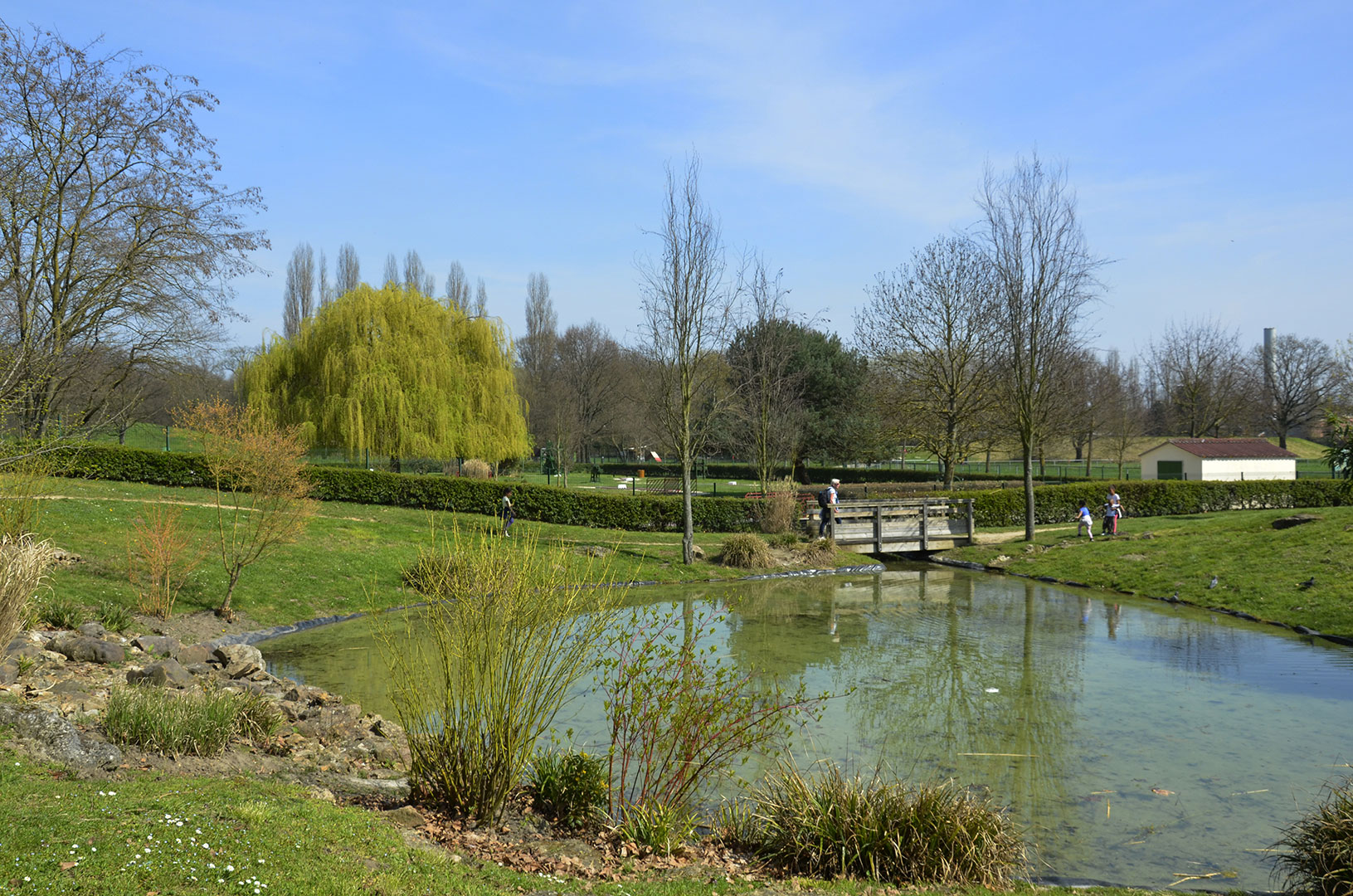 Le Parc Du Croissant Vert Neuilly Sur Marne
